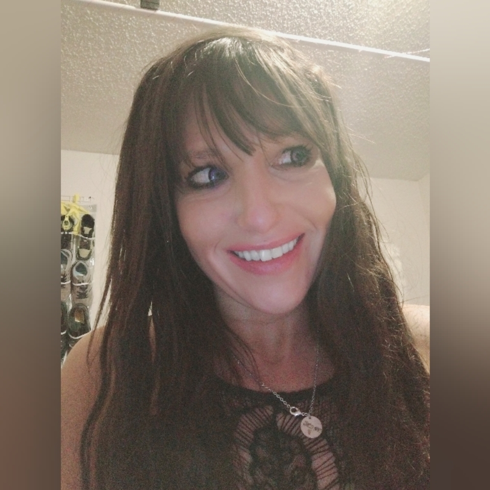 Meet your Posher, Rj